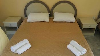 South Coast Hotel Kavos Ngoại thất bức ảnh