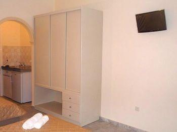 South Coast Hotel Kavos Ngoại thất bức ảnh
